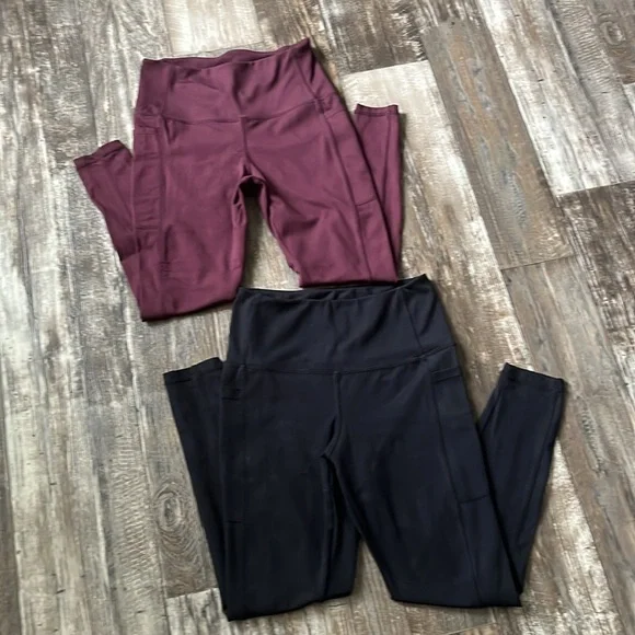 Set of 2 Danskin Leggings 1 Black and 1 Wine color size M - Picture 2 of 8